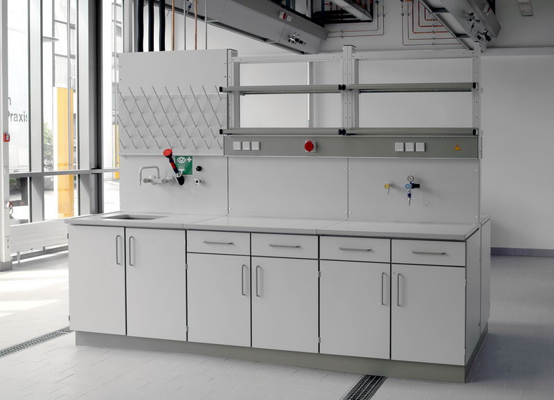 �M(j��n)��ͨ�L(f��ng)��